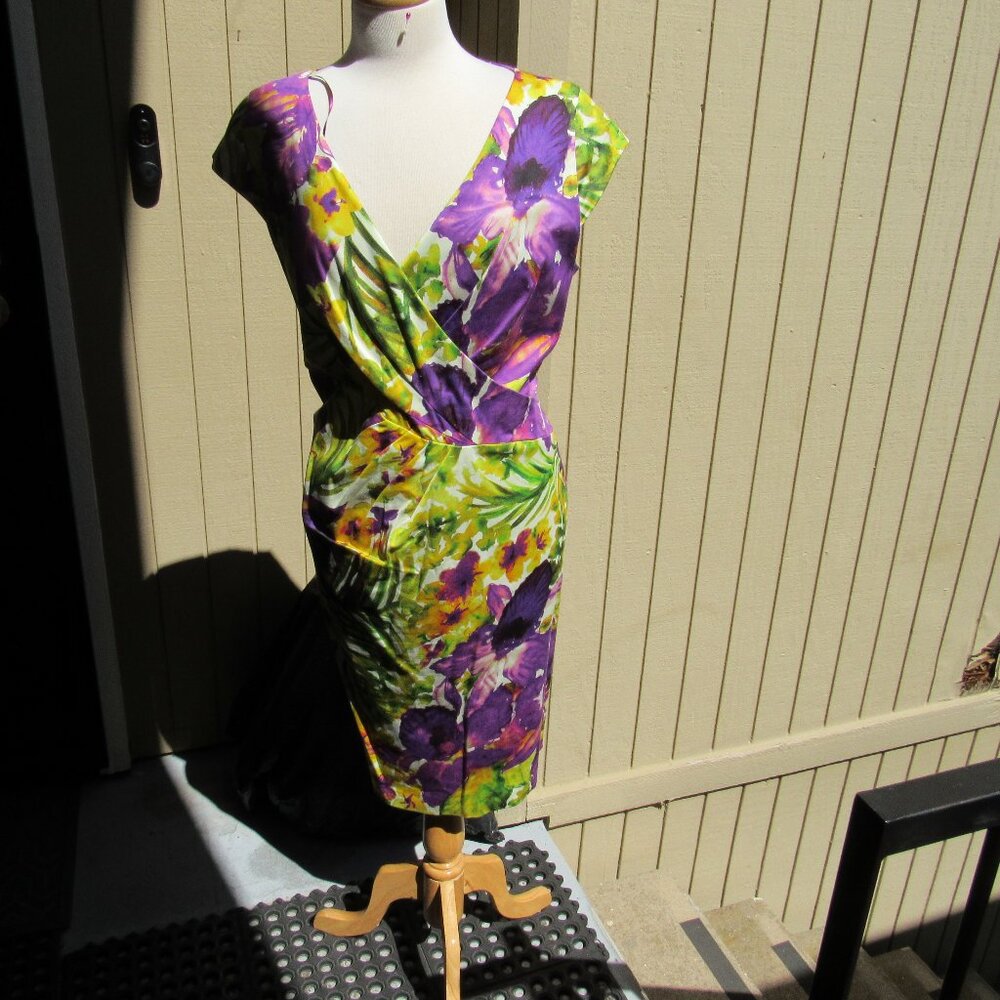 #101  NEW WOMEN'S FLORAL SUMMER DRESS BY ALEXON  (SIZE 14US / 18UK)
